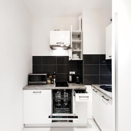 Super Apart Dywizjonu 303 175/8 Apartment Warsaw Room photo