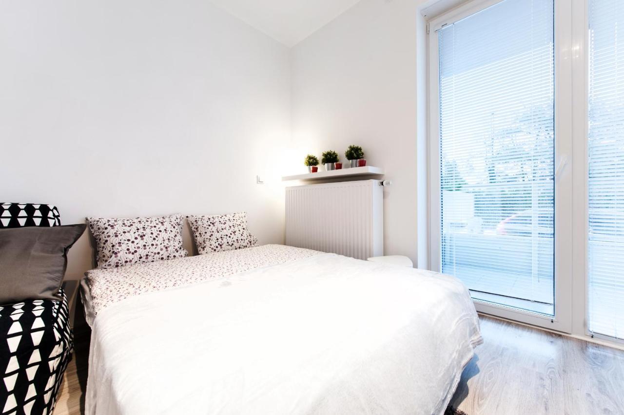 Super Apart Dywizjonu 303 175/8 Apartment Warsaw Room photo